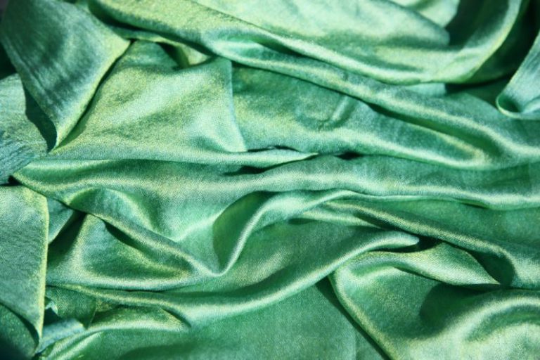 Quality Clothes - green textile